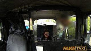 Faketaxi - черноволосый такси безбилетный платит