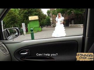 Невеста трахает случайного парня после свадьбы, вызванной Amirah Adara.1.1