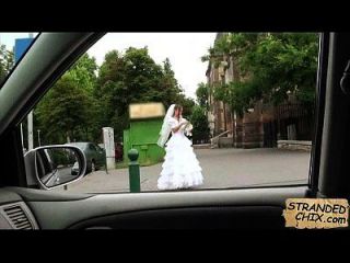 Невеста трахает случайного парня после свадьбы, отозванной Amirah Adara.1
