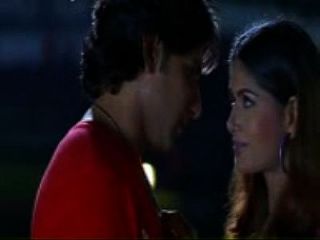 южно-индийская актриса самая горячая сцена поцелуя (savitabhabhi.mobi)