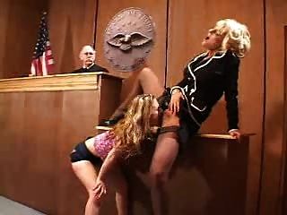 лесбиянки в суде