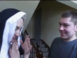 Монахиня ирина с двумя парнями