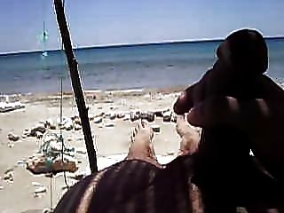 Порно видео нудистский мужской пляж