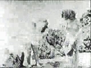 на пляже (1923 порно клип)