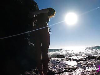 Rahyndee James нудистский пляж чертовски от первого лица